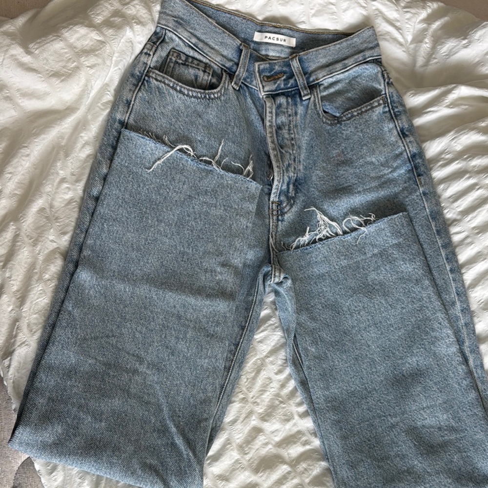 PacSun Light Blue Ripped Jeans